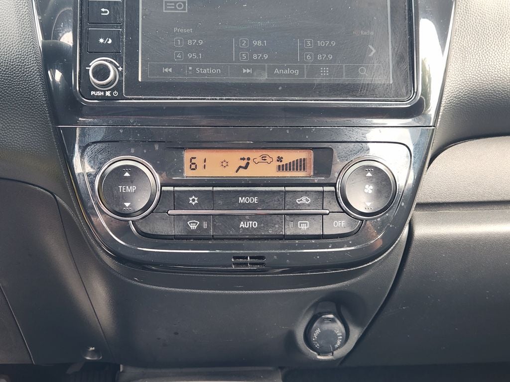 2024 Mitsubishi Mirage ES